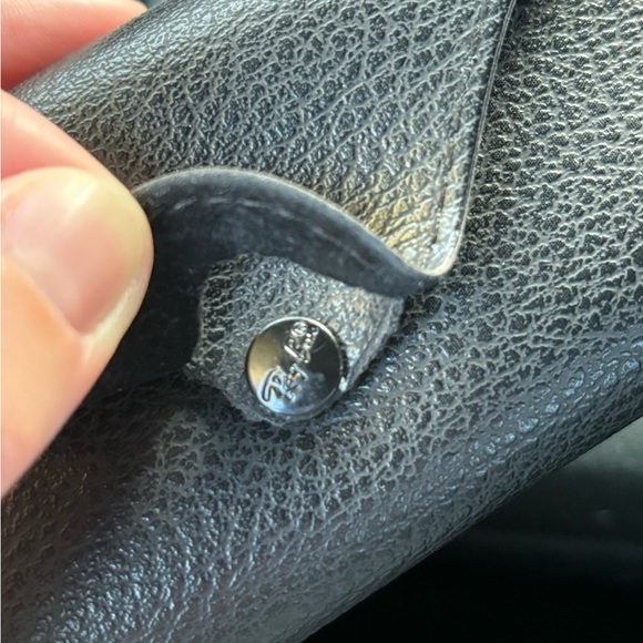 Gold Ray-Ban Sunglasses - Picture 7 of 8